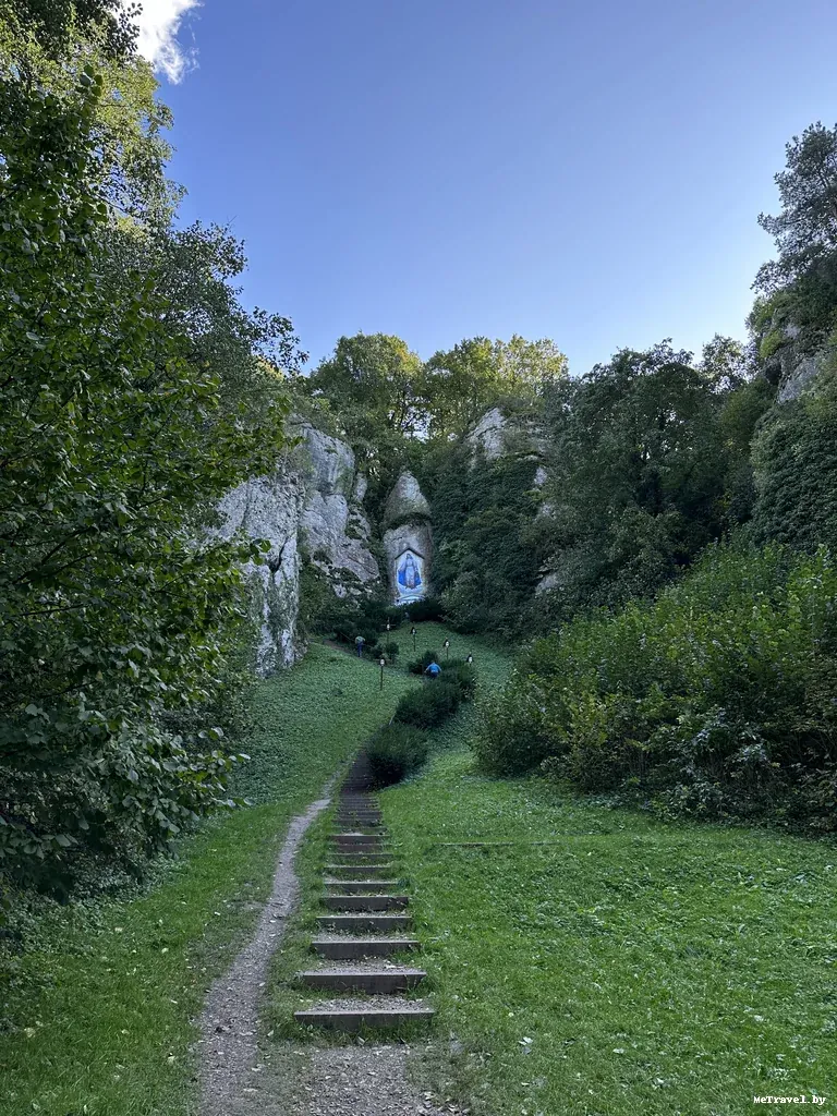 Долина Мниковская