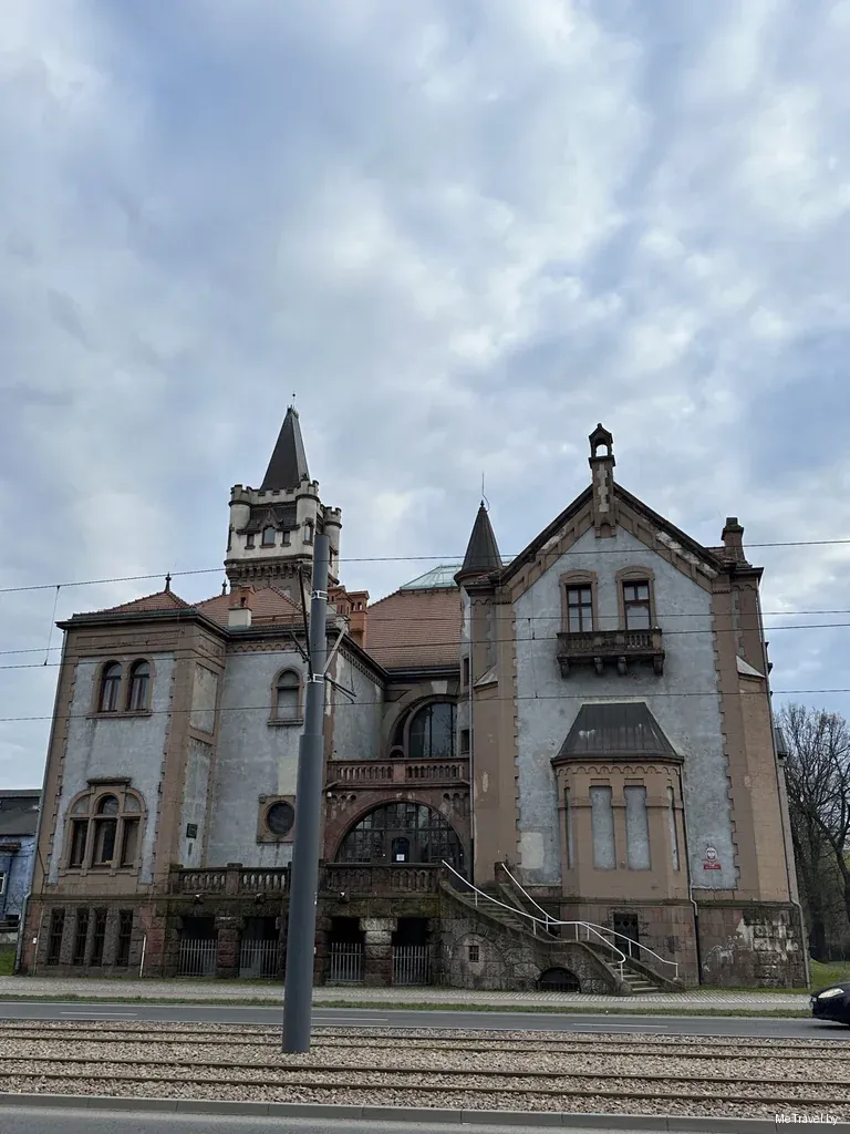 Сосновец за полдня: дворец Шёна, индустриальное Заглебье и городские прогулки