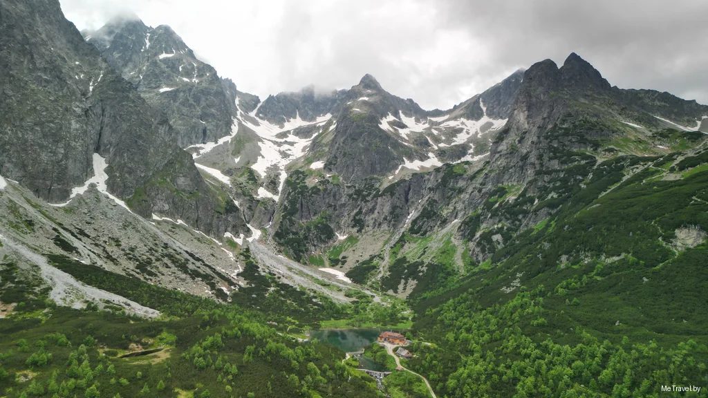 Зелёное плесо (Zelené pleso) в Высоких Татрах: поход к изумрудному озеру
